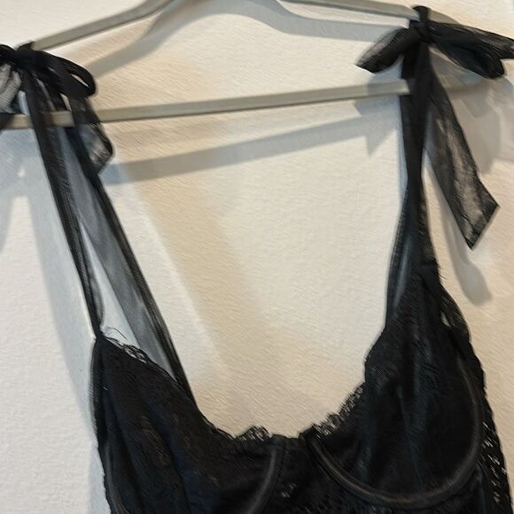 Doll’s Kill Widow NWT Wished Upon Lace Mini Ruffle Bustier Gothic Dress Small - Picture 3 of 15